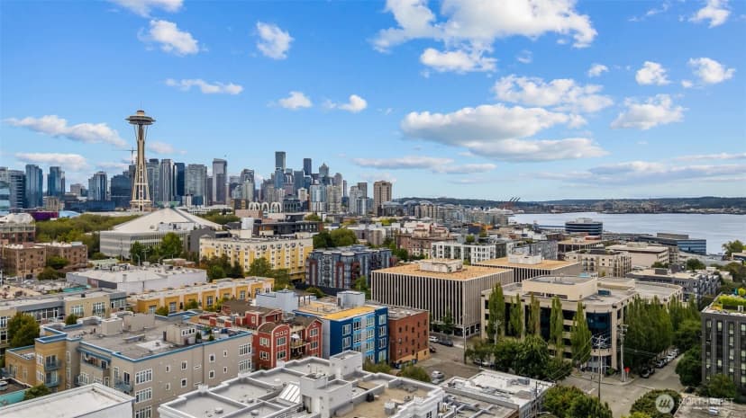 Property photo for 520 2nd Avenue W #201, Seattle photo 17