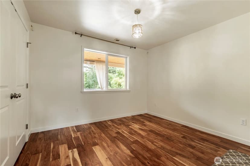 Property photo for 11633 Ne 92nd Street, Kirkland photo 12