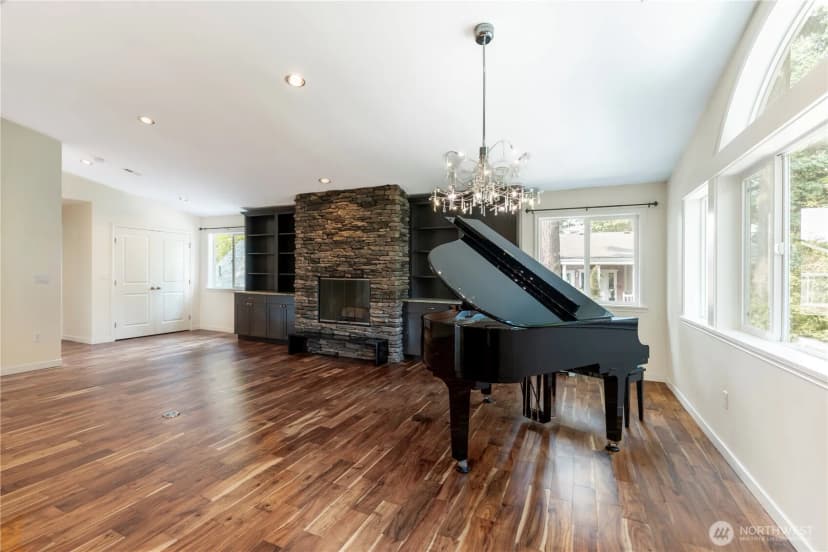 Property photo for 11633 Ne 92nd Street, Kirkland photo 6