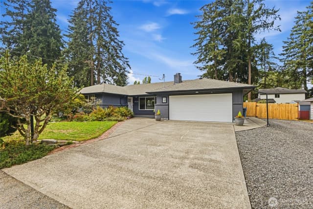 Property photo for 14924 16th Avenue Ct S, Spanaway photo 4