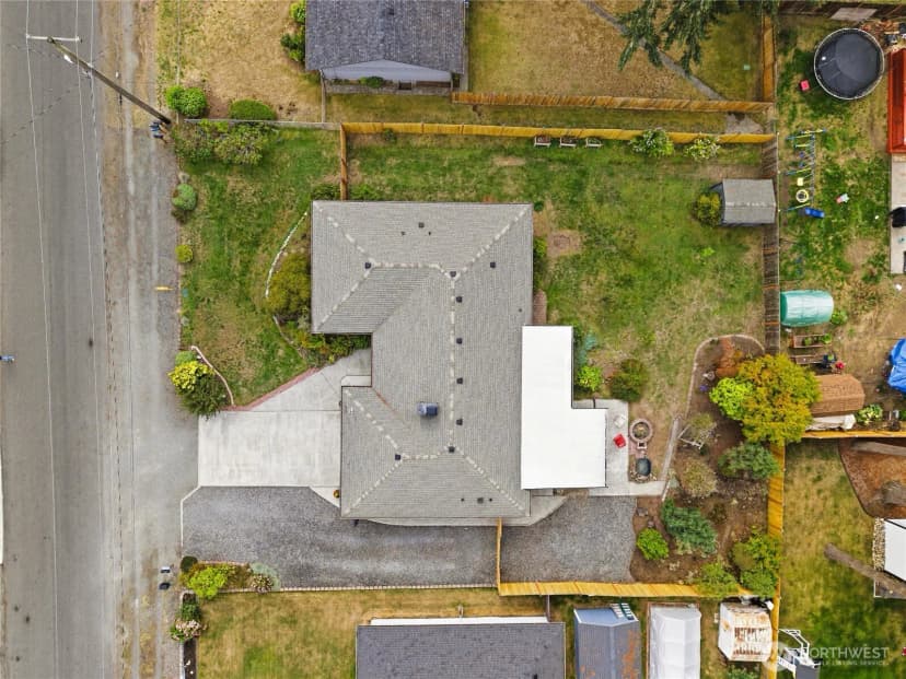 Property photo for 14924 16th Avenue Ct S, Spanaway photo 2