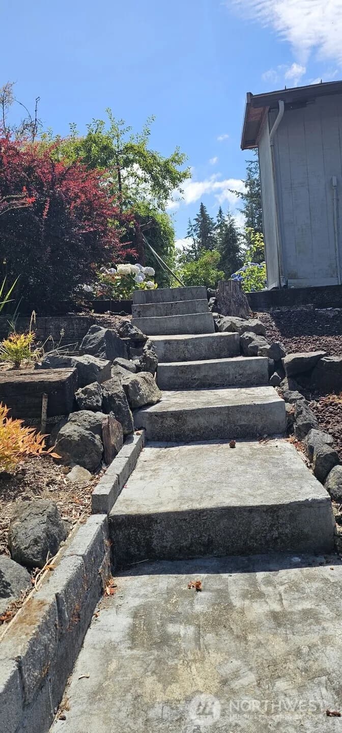 Property photo for 14554 166th Place Se, Renton photo 12