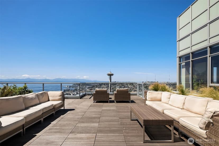 Property photo for 583 Battery Street #508n, Seattle photo 17
