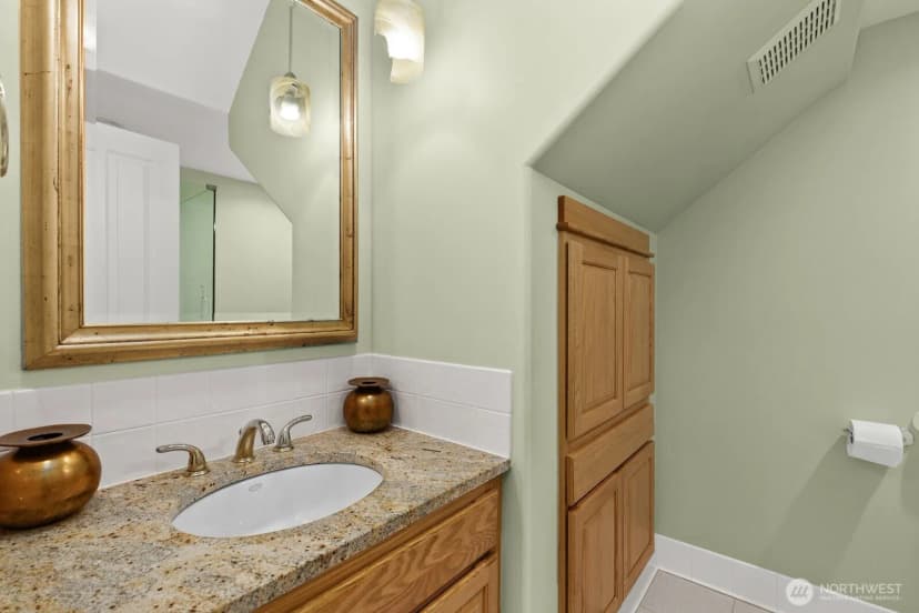 Property photo for 24007 76th Avenue W, Edmonds photo 16