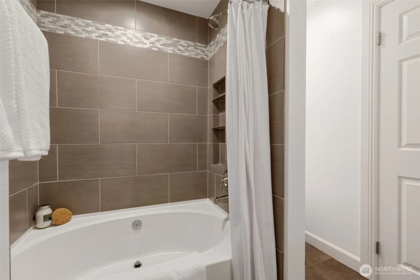 Property photo for 526 1st Avenue S #420, Seattle photo 30