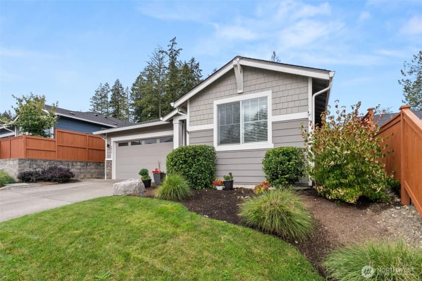 Property photo for 5613 Reef Lane Ne, Olympia photo 2