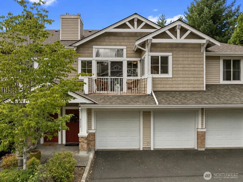 Property photo for 5213 238th Lane Se, Issaquah photo 2