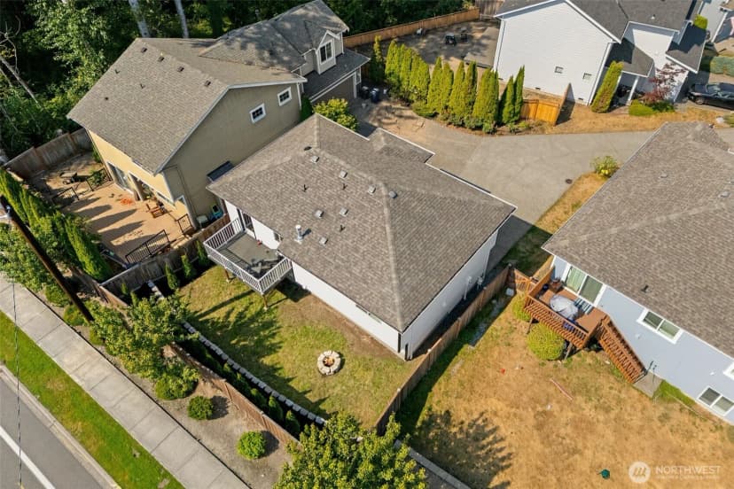 Property photo for 14231 41st Drive Se, Bothell photo 39