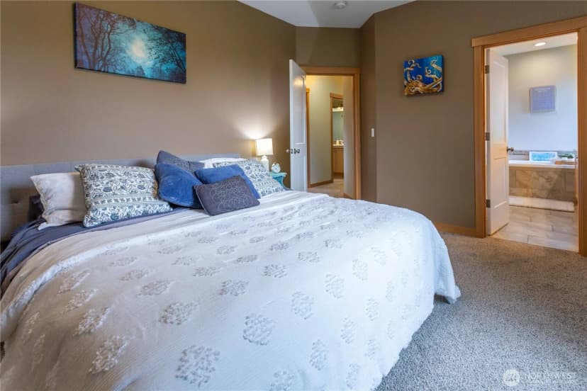 Property photo for 24051 Mangat Lane, Sedro Woolley photo 27
