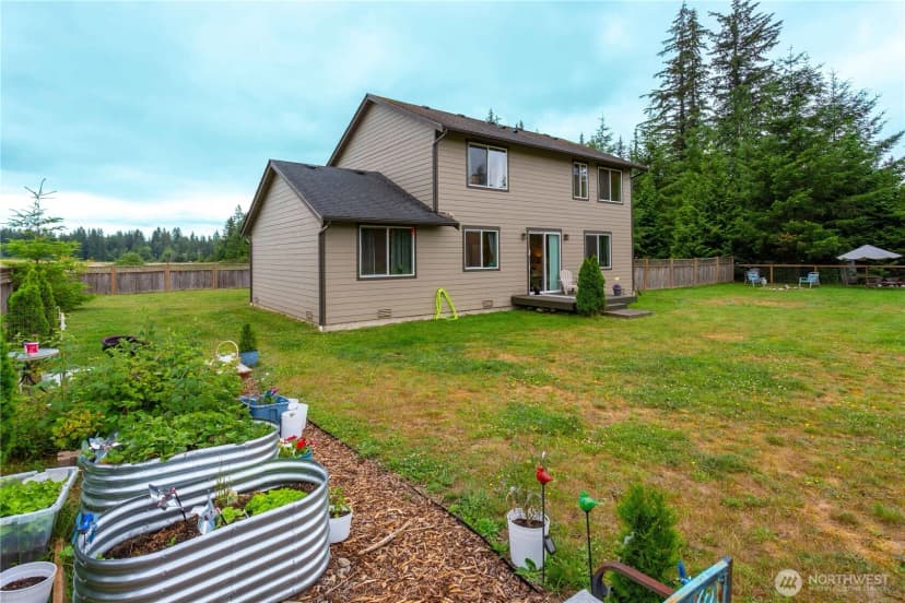Property photo for 24051 Mangat Lane, Sedro Woolley photo 36