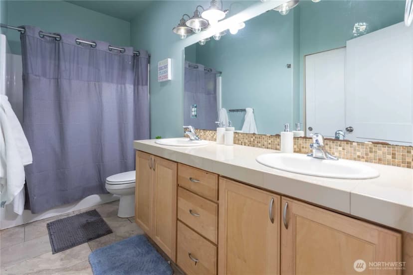 Property photo for 24051 Mangat Lane, Sedro Woolley photo 34