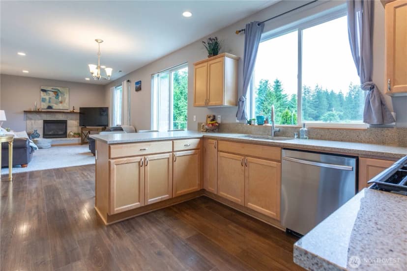 Property photo for 24051 Mangat Lane, Sedro Woolley photo 14
