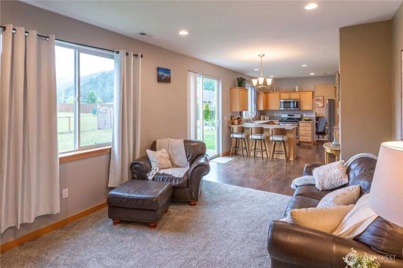 Property photo for 24051 Mangat Lane, Sedro Woolley photo 11