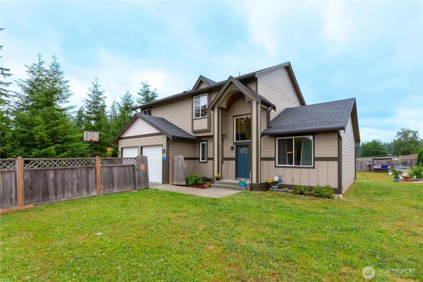 Property photo for 24051 Mangat Lane, Sedro Woolley photo 2