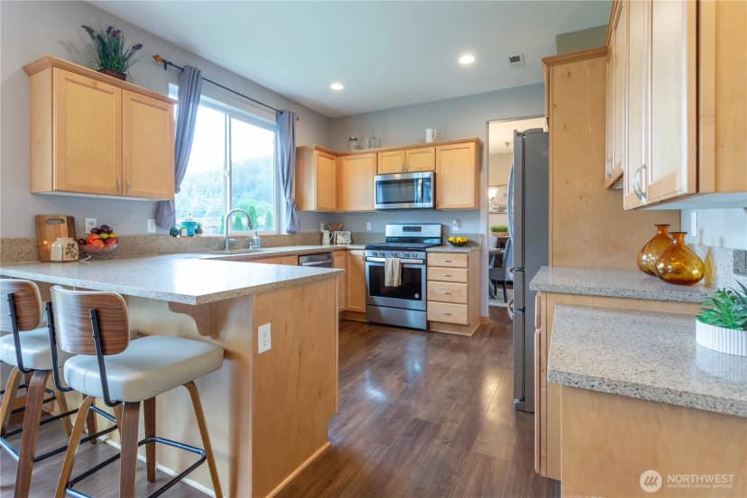 Property photo for 24051 Mangat Lane, Sedro Woolley photo 13