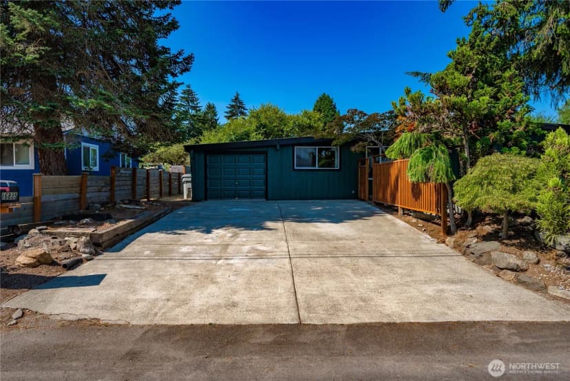 Property photo for 16835 123rd Avenue Se, Renton photo 36