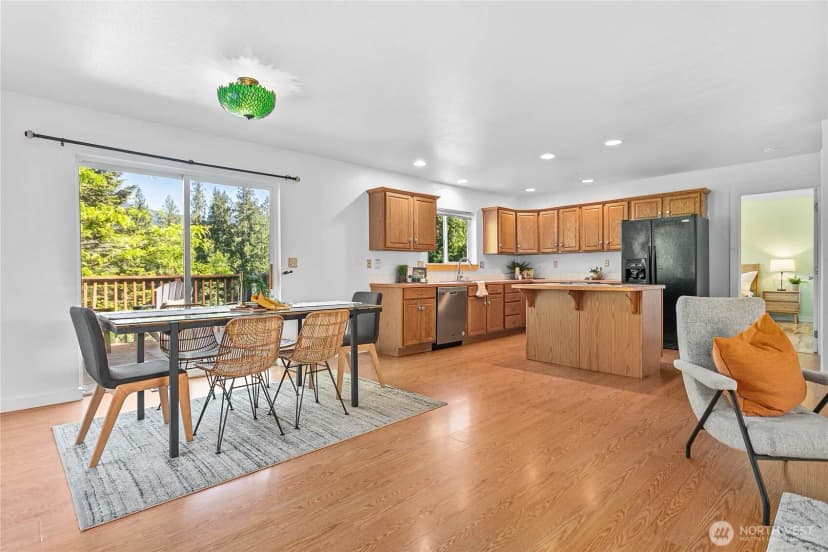 Property photo for 765 Summerset Way, Sedro Woolley photo 8