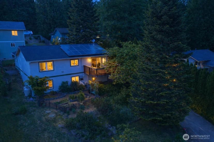 Property photo for 765 Summerset Way, Sedro Woolley photo 2