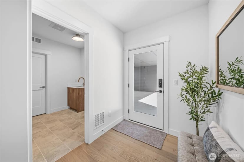 Property photo for 14342 Bagley Avenue N, Seattle photo 33