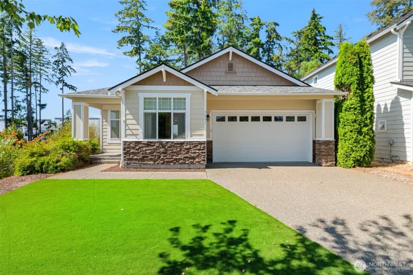 Property photo for 3401 Lanyard Drive Ne, Lacey