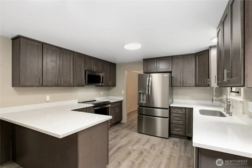 Property photo for 9902 274th Street E, Graham photo 8