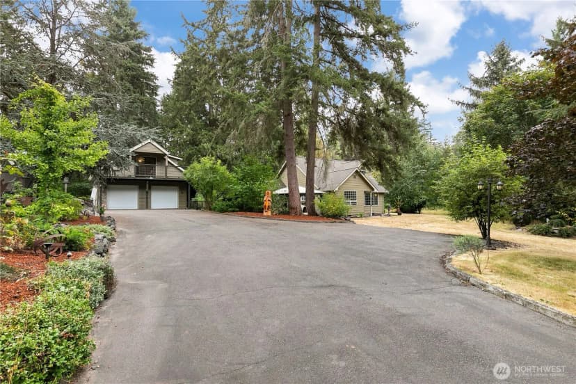 Property photo for 9902 274th Street E, Graham photo 3