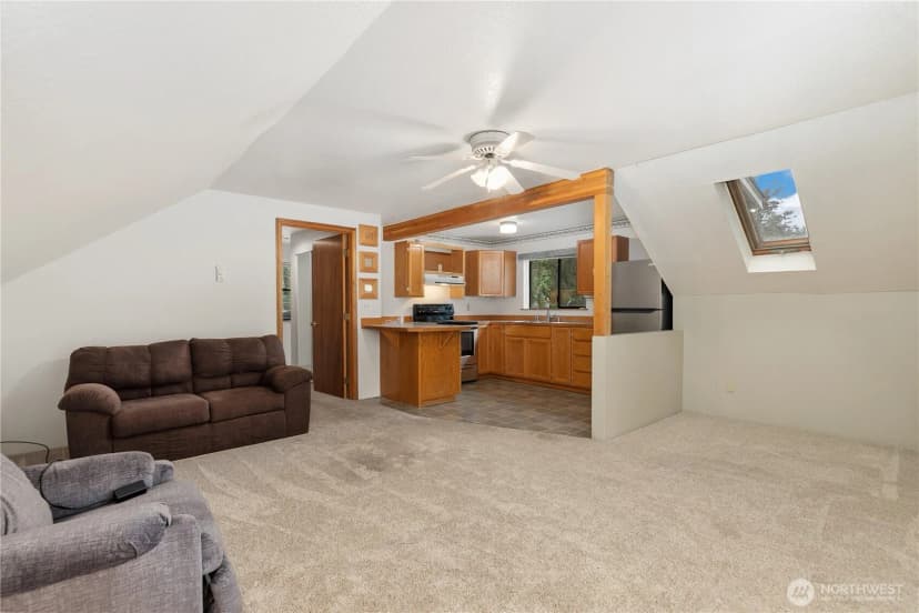 Property photo for 9902 274th Street E, Graham photo 27