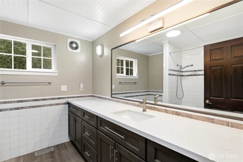 Property photo for 9902 274th Street E, Graham photo 15