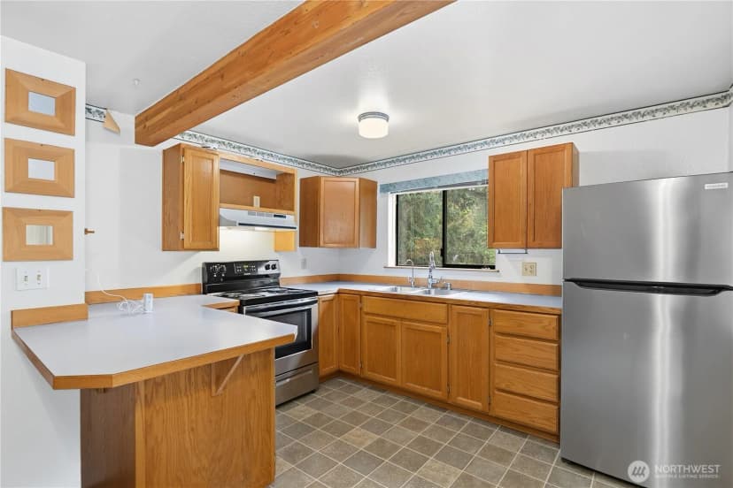 Property photo for 9902 274th Street E, Graham photo 29