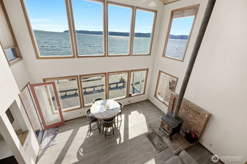 Property photo for 14 S Beach Drive #h, Everett photo 13