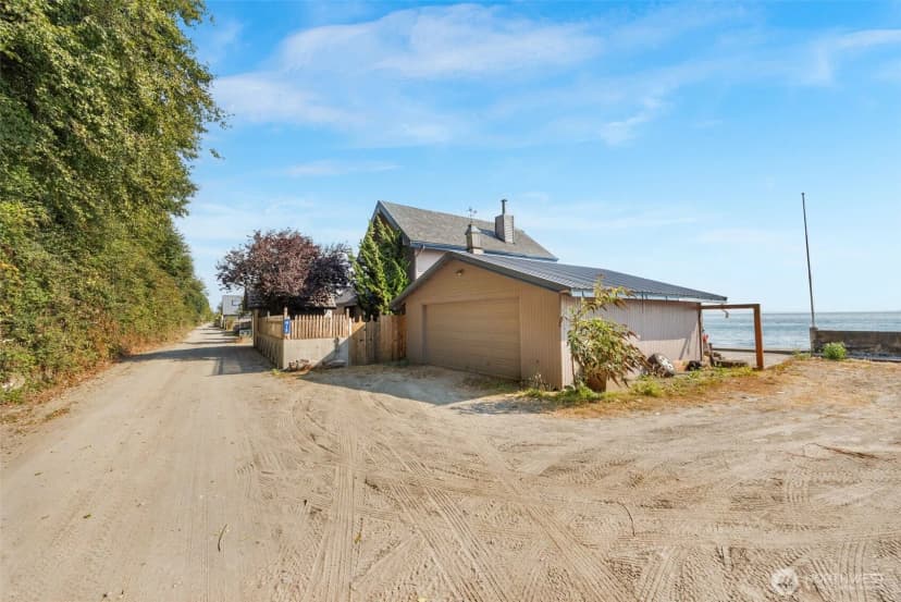 Property photo for 14 S Beach Drive #h, Everett photo 21