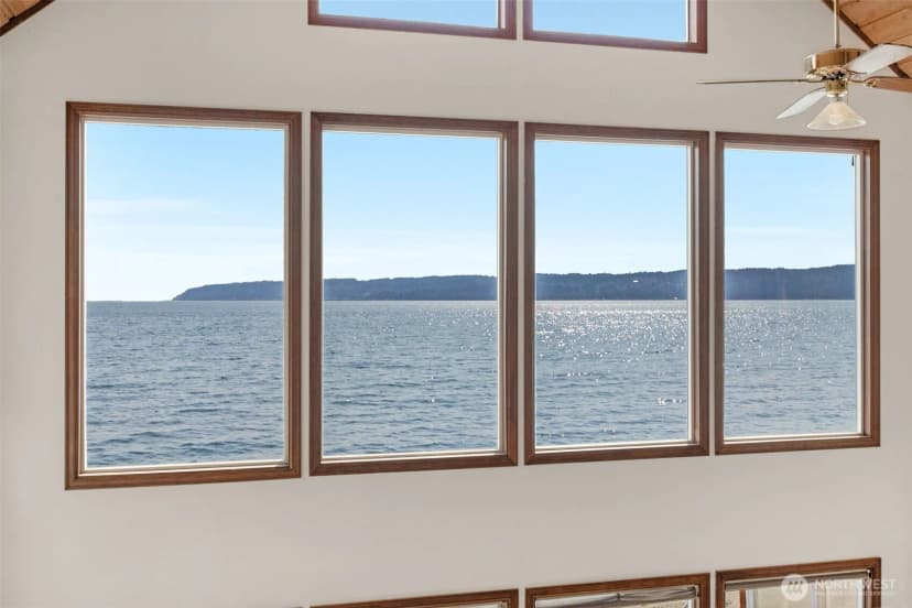 Property photo for 14 S Beach Drive #h, Everett photo 15