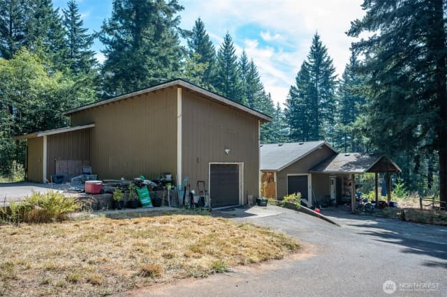 Property photo for 32717 Ne 94th Street, Camas