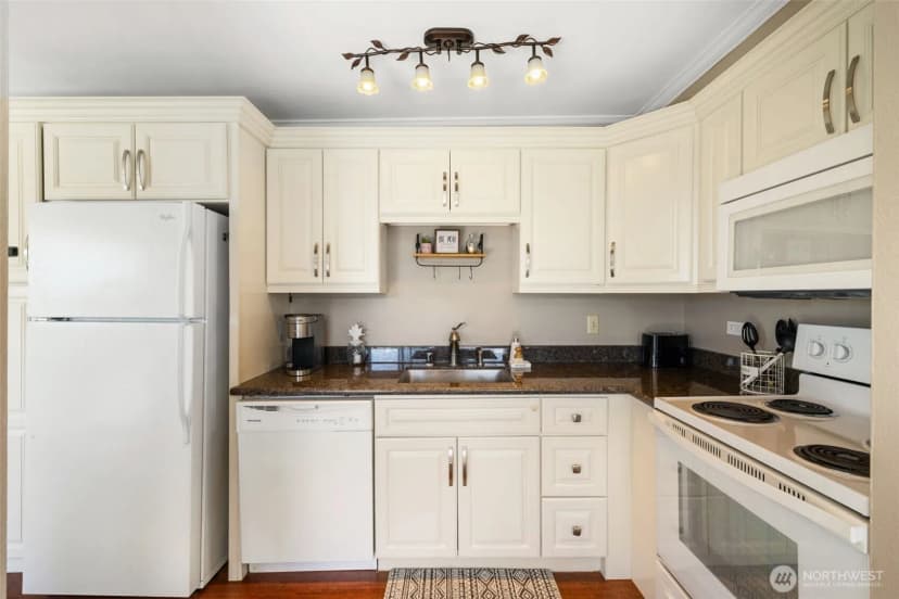 Property photo for 201 2nd Street S #201, Kirkland photo 13