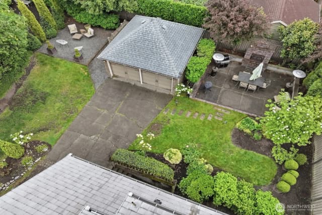Property photo for 1560 28th Avenue W, Seattle photo 4