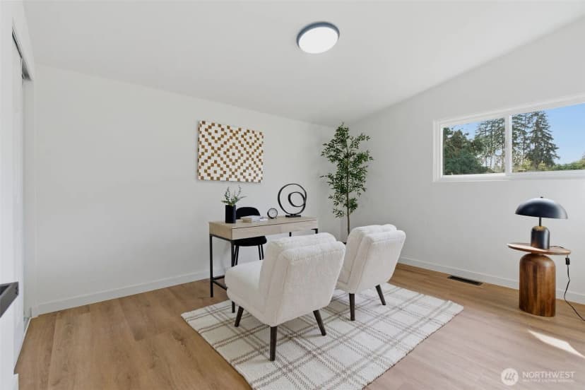 Property photo for 8102 Oakridge Drive Sw, Lakewood photo 20