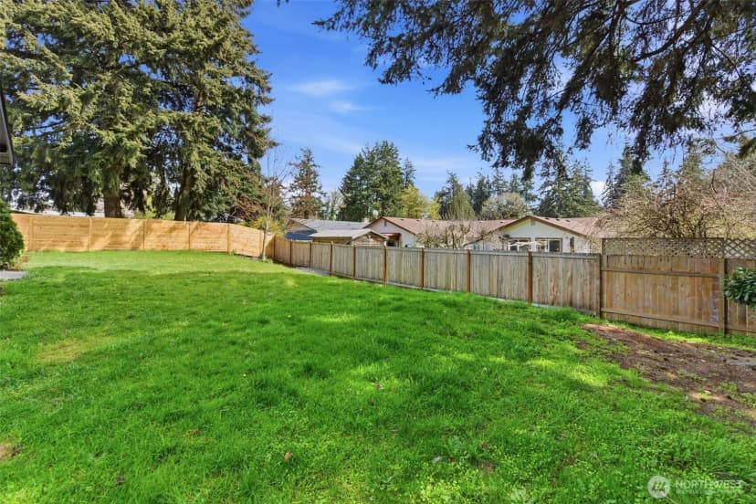 Property photo for 8102 Oakridge Drive Sw, Lakewood photo 34
