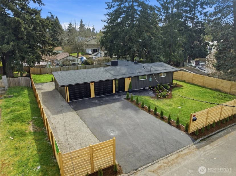 Property photo for 8102 Oakridge Drive Sw, Lakewood photo 37