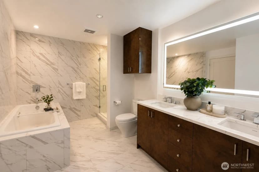 Property photo for 500 106th Avenue Ne #1801, Bellevue photo 18
