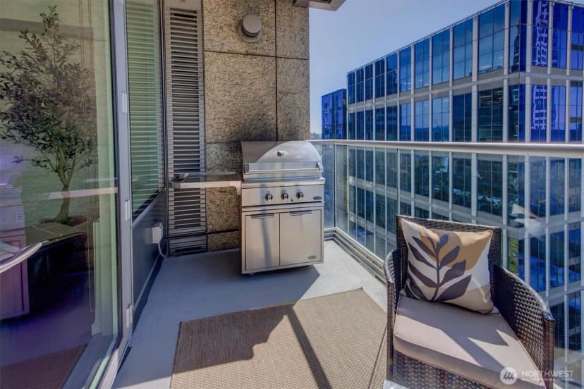 Property photo for 500 106th Avenue Ne #1801, Bellevue photo 29