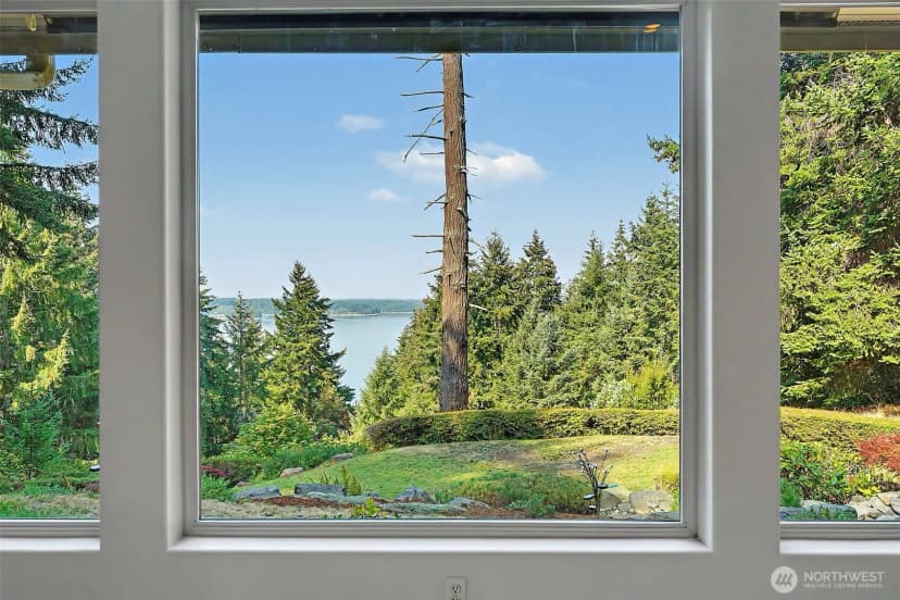 Property photo for 1045 Paha View Drive, Fox Island photo 7