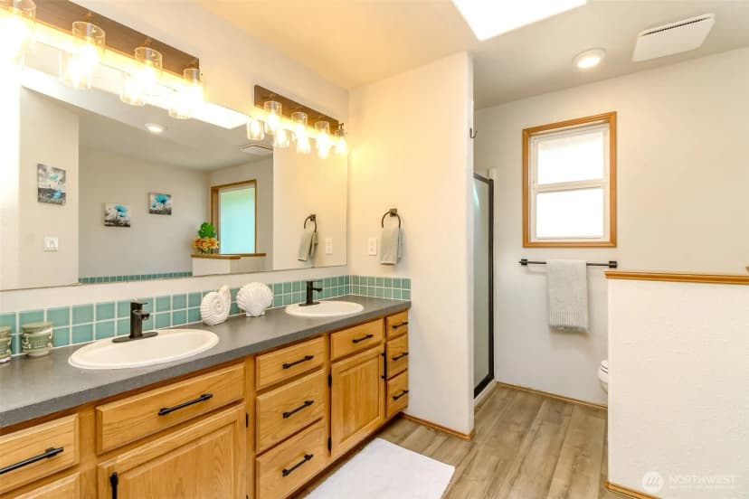 Property photo for 9120 Kelly Court Ne, Lacey photo 25