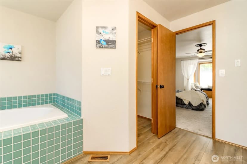 Property photo for 9120 Kelly Court Ne, Lacey photo 26