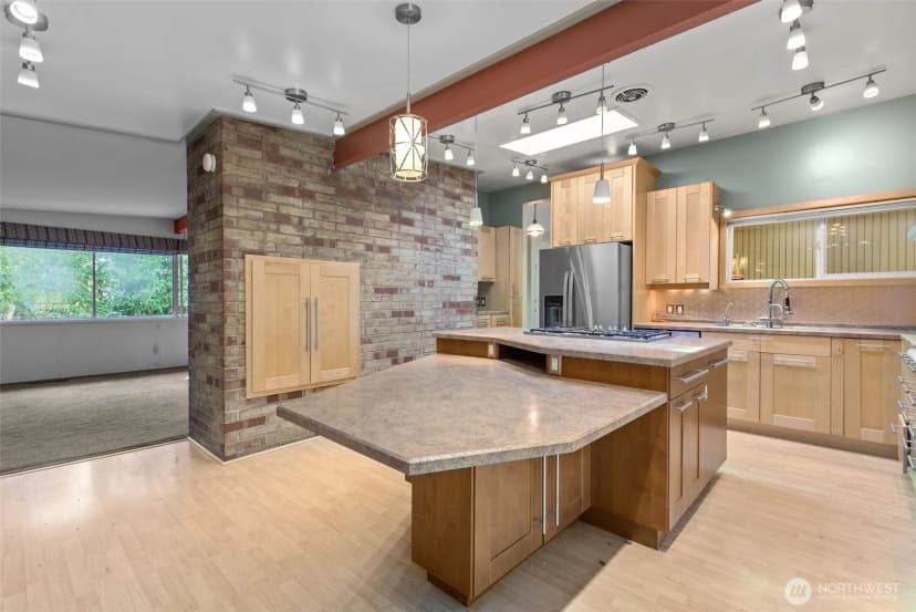 Property photo for 16639 Se 8th Street, Bellevue photo 10