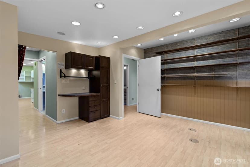 Property photo for 16639 Se 8th Street, Bellevue photo 20
