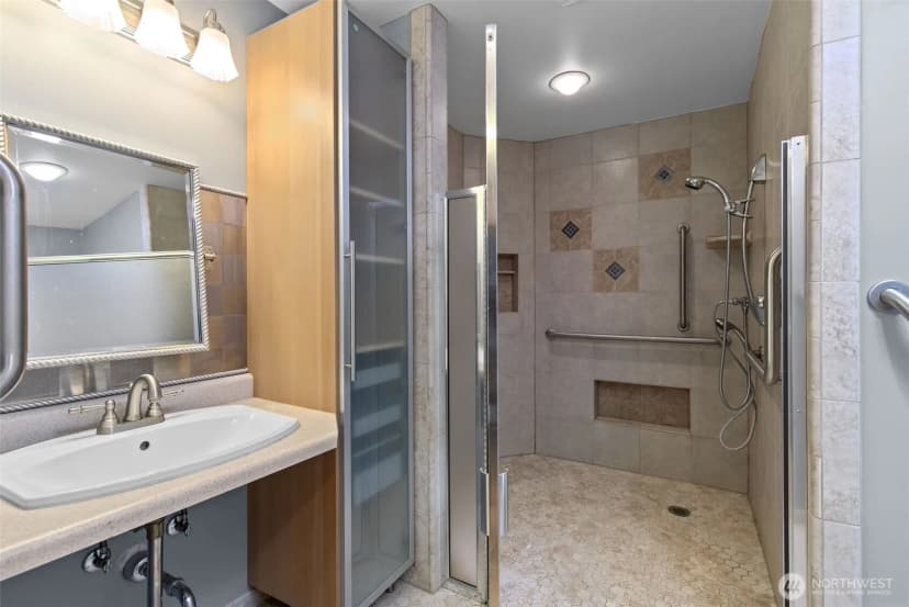 Property photo for 16639 Se 8th Street, Bellevue photo 22