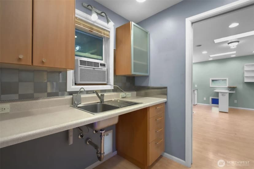 Property photo for 16639 Se 8th Street, Bellevue photo 21