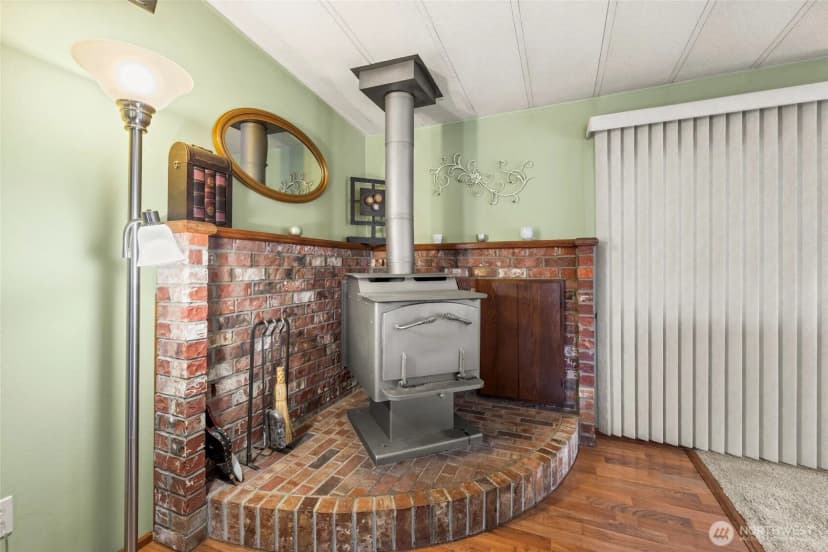 Property photo for 6947 Karber Road, Blaine photo 10