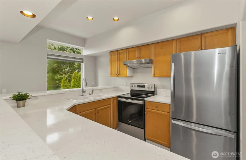 Property photo for 4133 156th Street Sw #13, Lynnwood photo 7