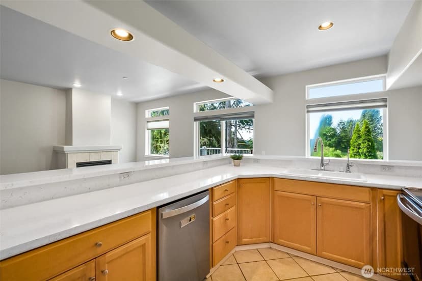 Property photo for 4133 156th Street Sw #13, Lynnwood photo 11